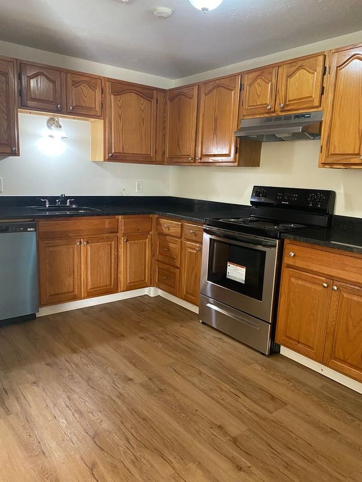 Clearview Apartments - Photo 6 of 20