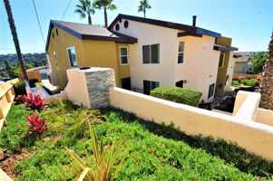 featured image of 5765 Lauretta St