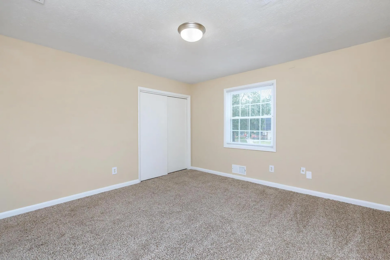 The Oaks at Commerce Townhomes - Photo 2 of 43