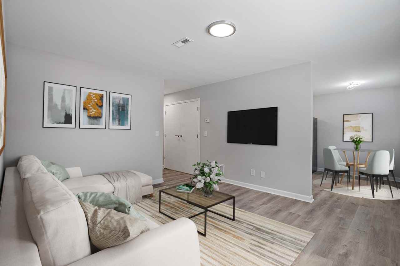 Juniper Square Apartments - Photo 2 of 11