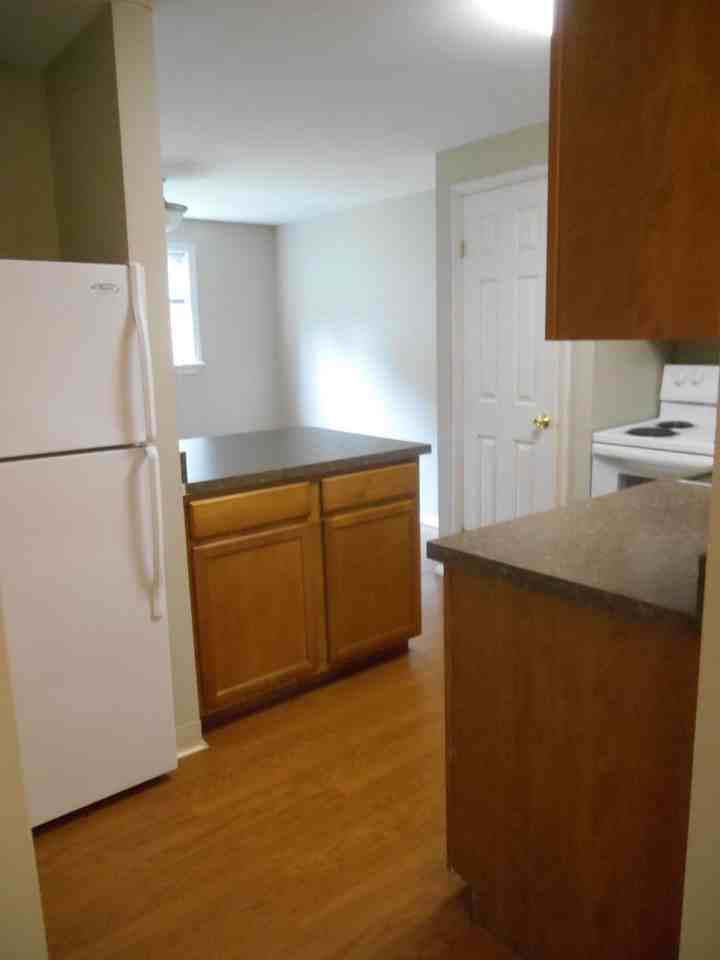 Willow Wood Apartment Homes - Photo 5 of 33