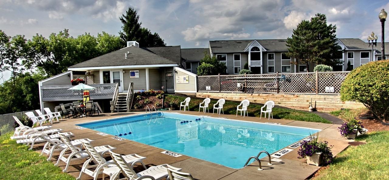 Clarendon Heights - Photo 3 of 9