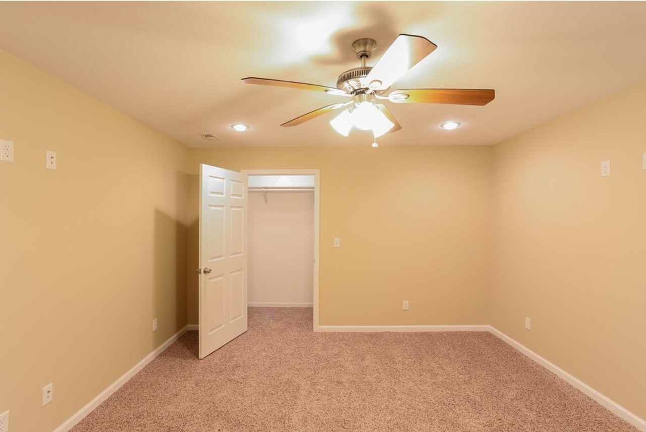 Graycliff Luxury Townhomes - Photo 4 of 50