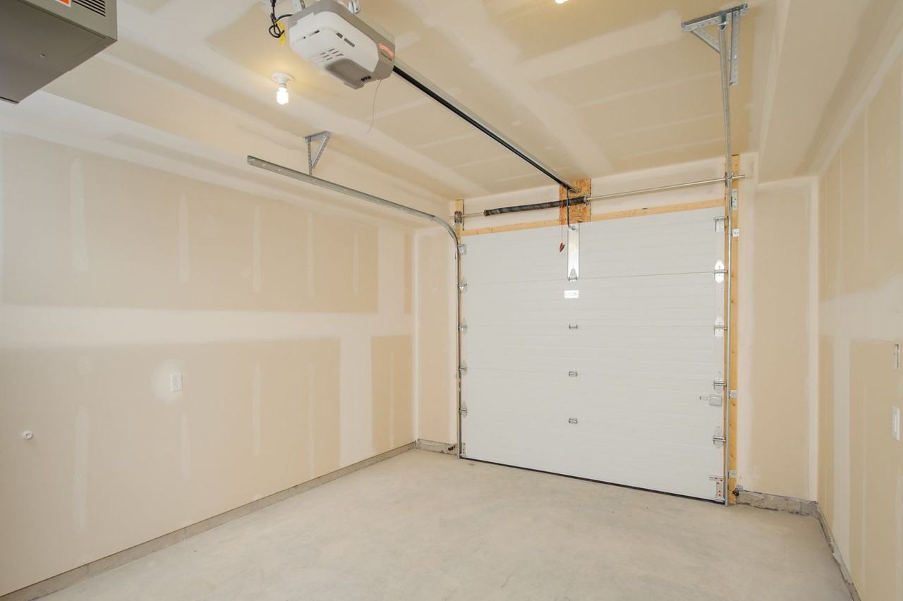 Bella Vista East - Phase I - Photo 7 of 26