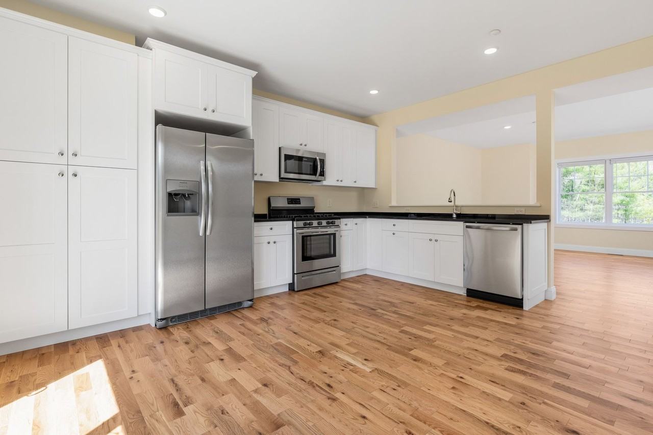 Half Peak Place - Photo 5 of 50