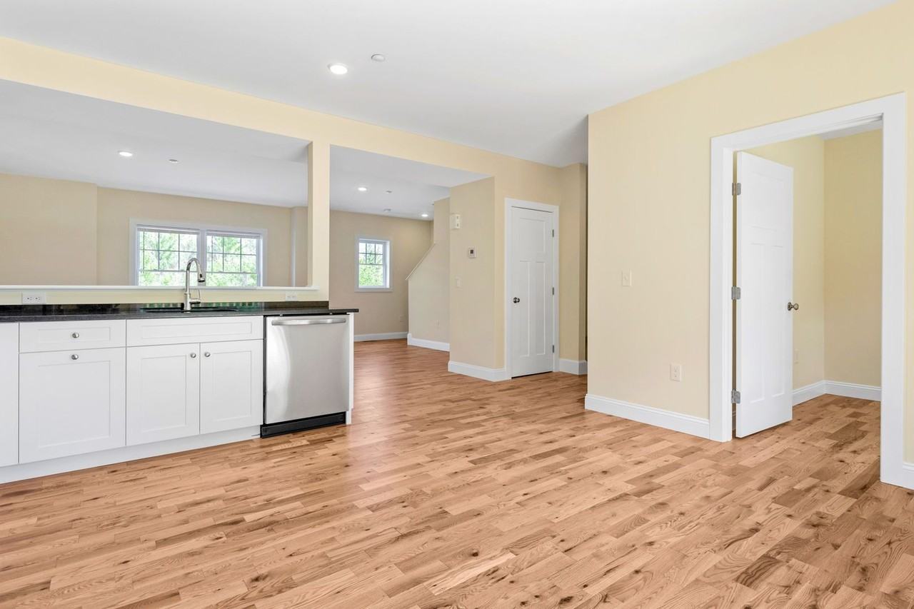 Half Peak Place - Photo 7 of 50