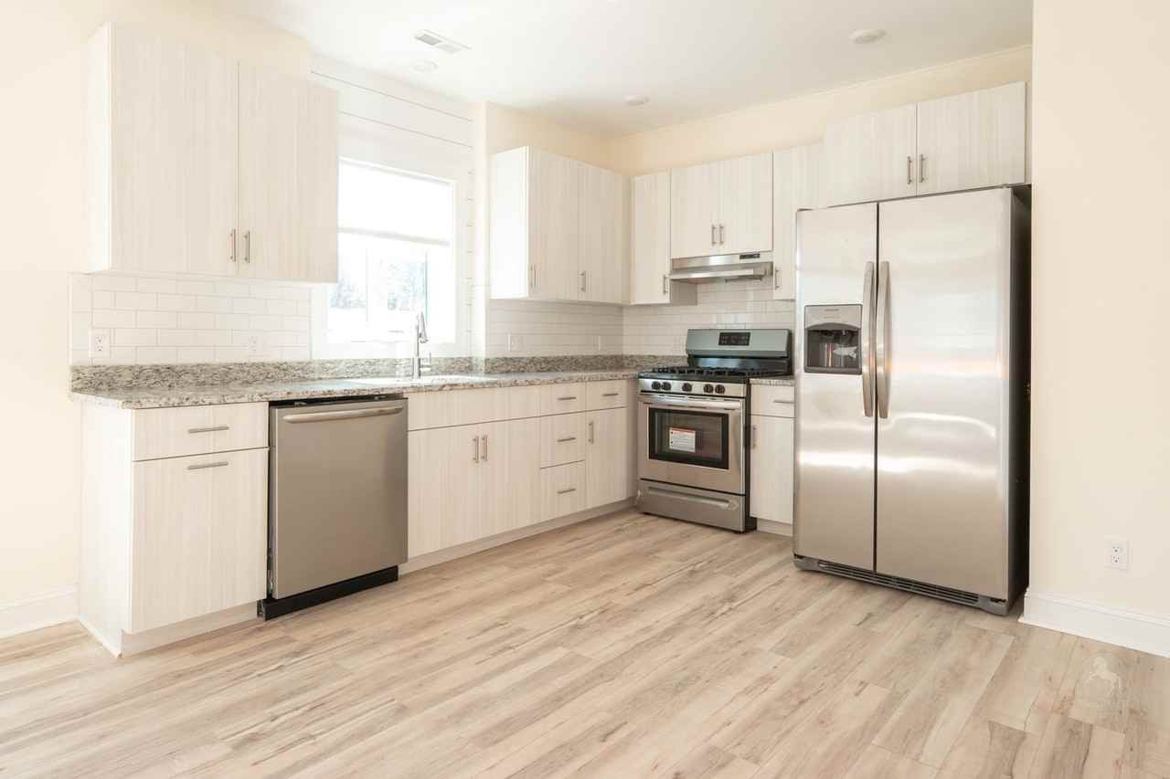 Folger's  Landing - Photo 2 of 28