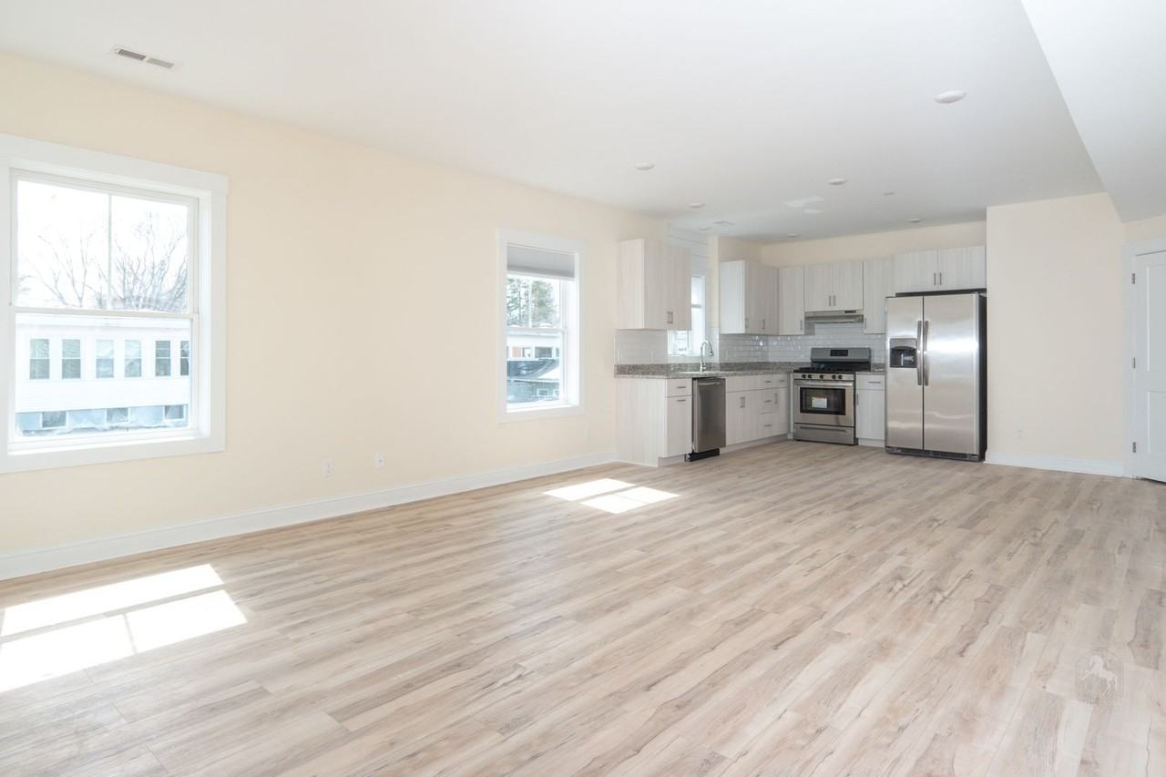 Folger's  Landing - Photo 6 of 28