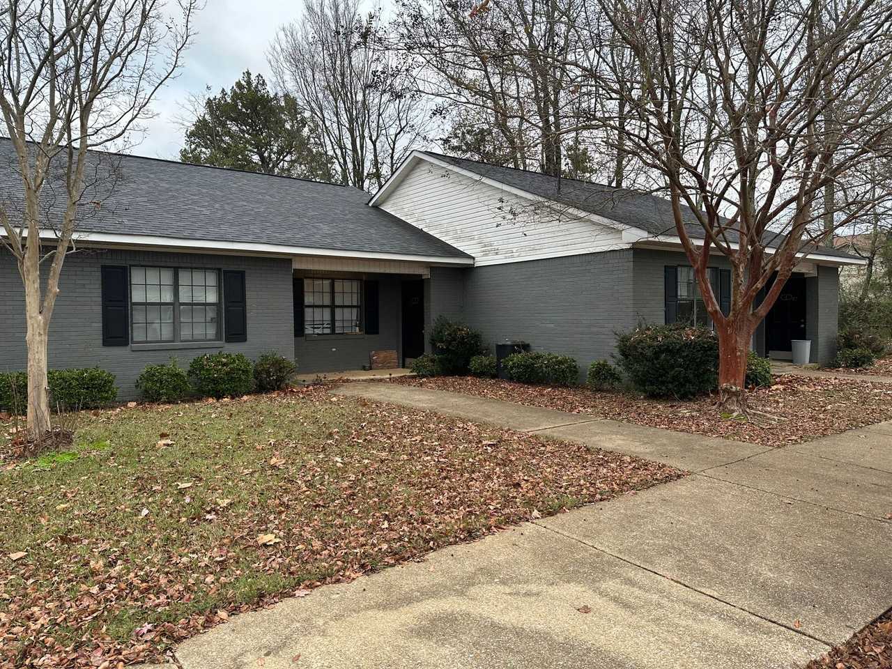 Jumpertown Apartments - Photo 2 of 9