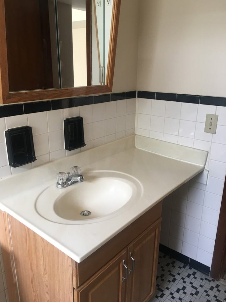 Keystone Court Apartments - Photo 4 of 30