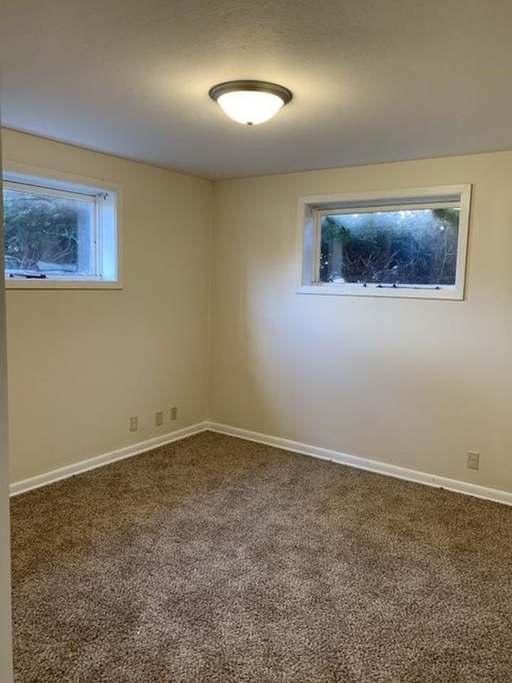 Keystone Court Apartments - Photo 5 of 30