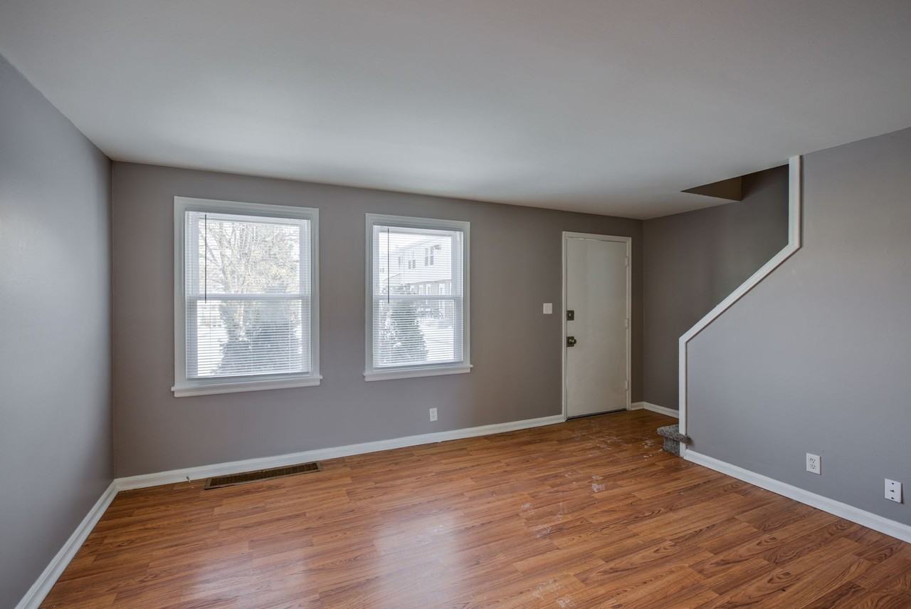 4009 Frederick St - Photo 3 of 49