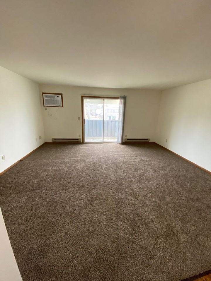 Village Crossing - Photo 6 of 13