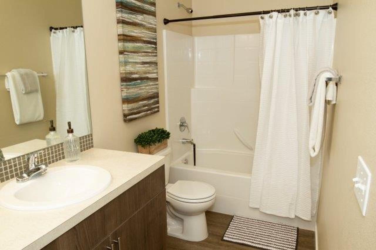 4858 Rural Road Southwest - Photo 7 of 50