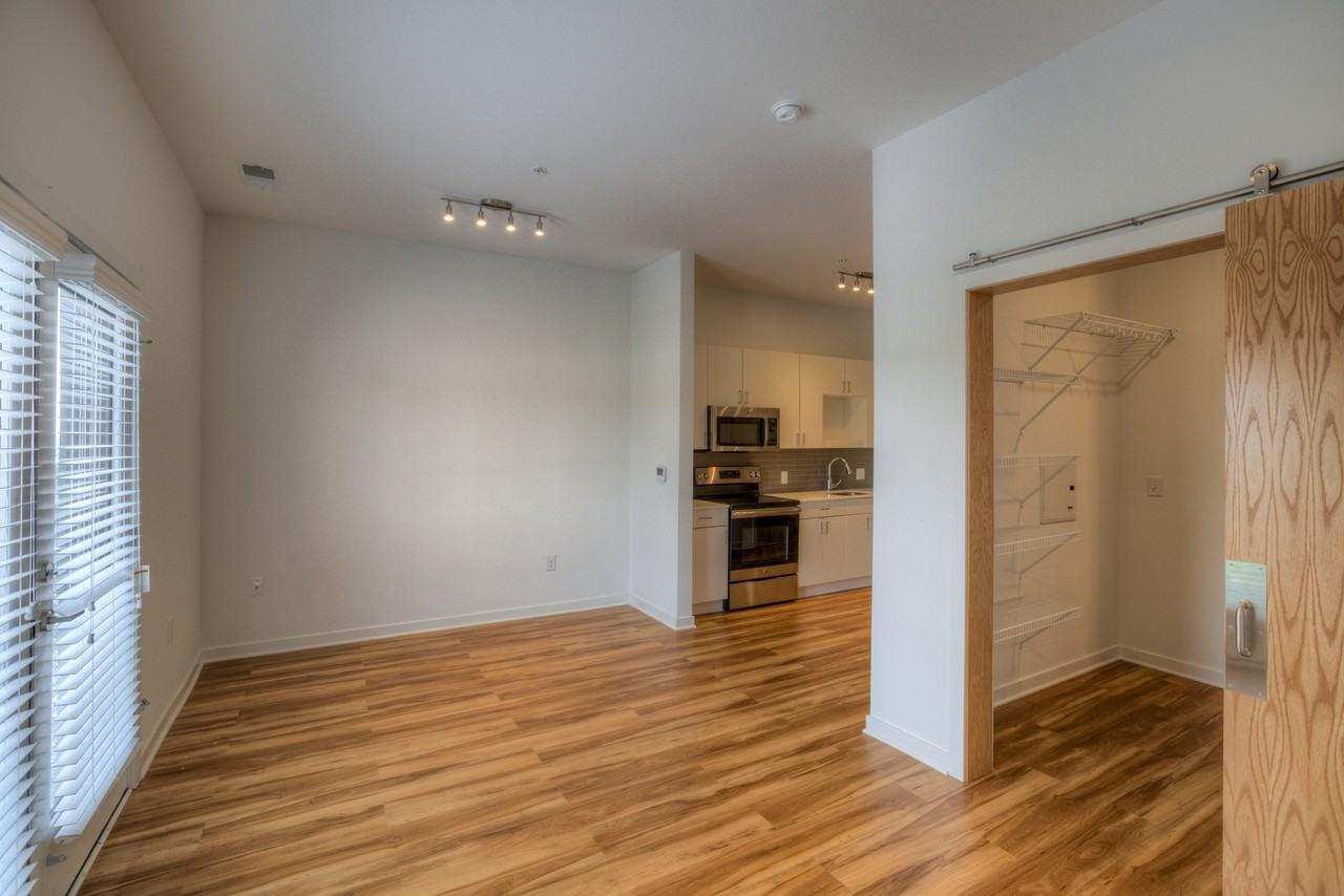 Blackstone Union - Photo 5 of 9