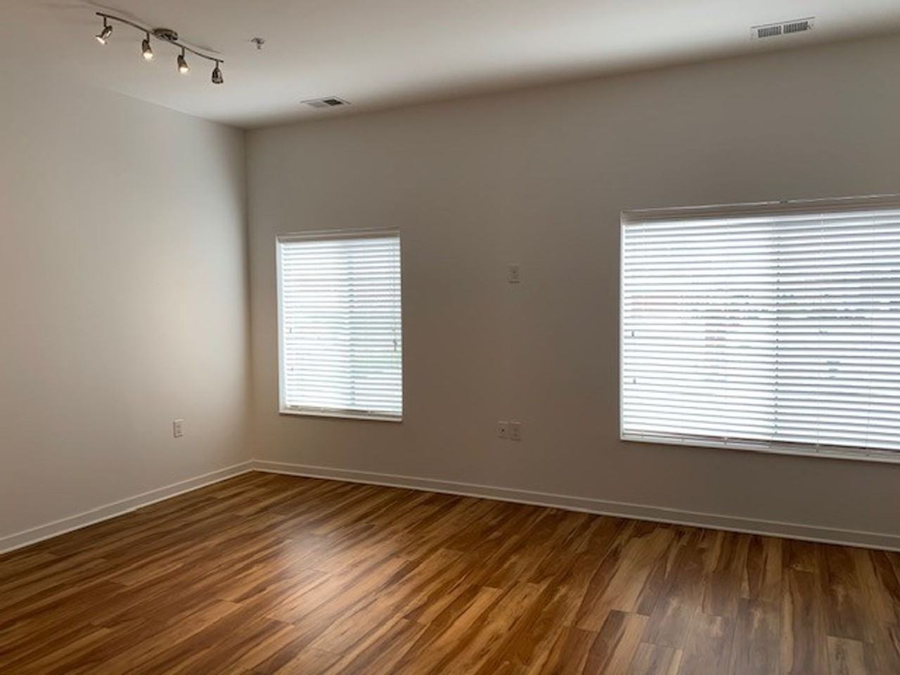 Blackstone Union - Photo 2 of 9