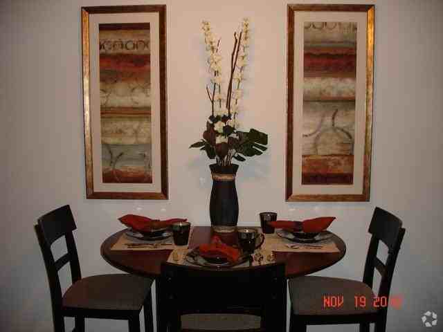 Deckner Manor Apartment Homes - Photo 6 of 50