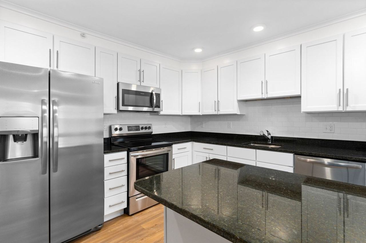 Third and Central Place - Photo 2 of 12