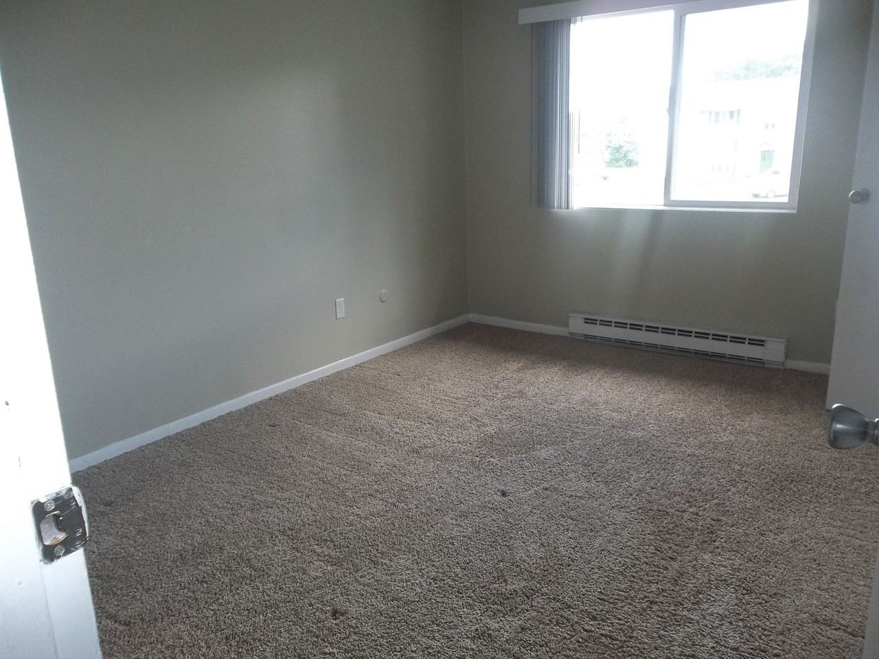 Country Townhomes - Photo 4 of 5