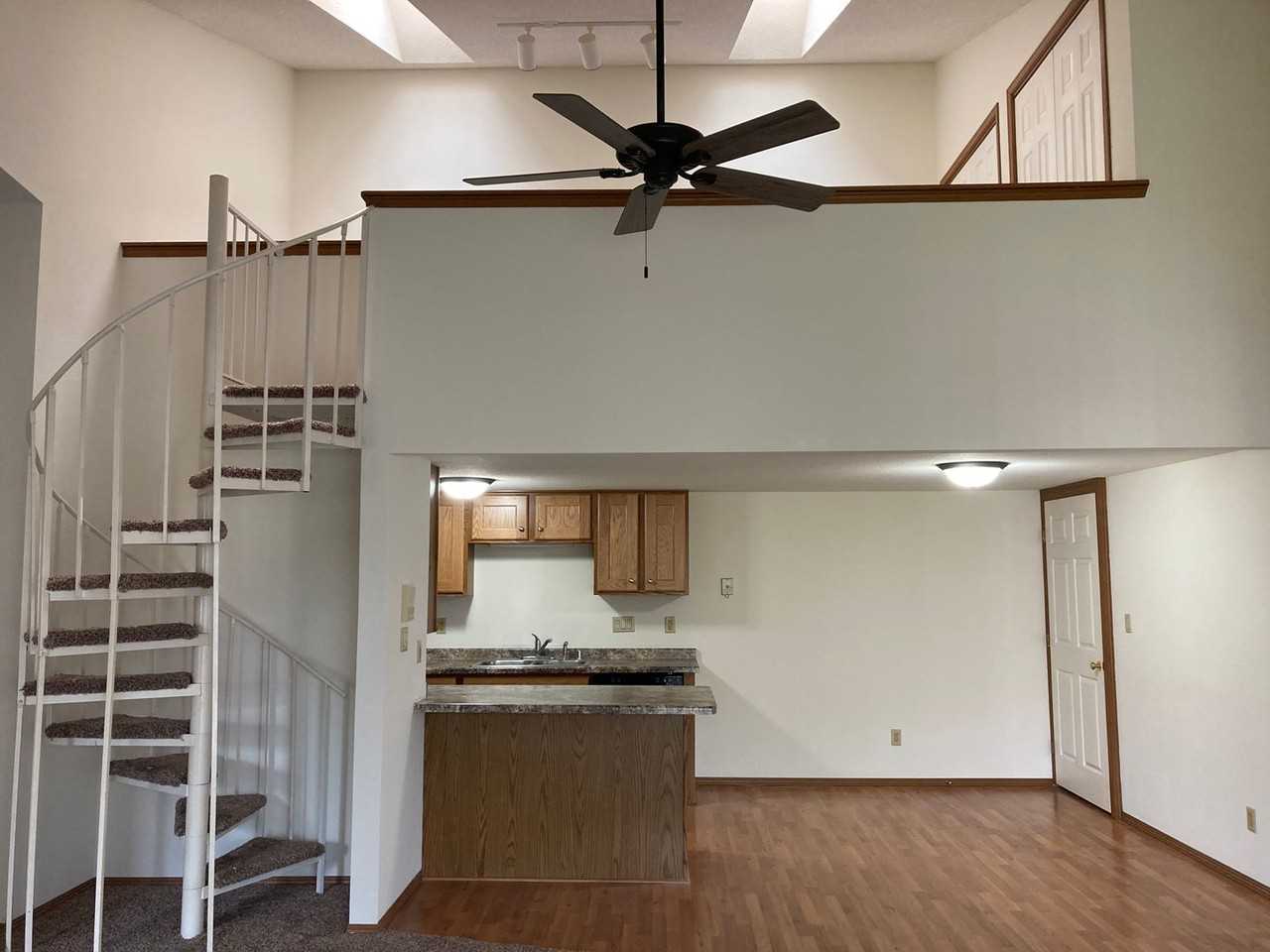 Wind Meadows - Photo 6 of 10