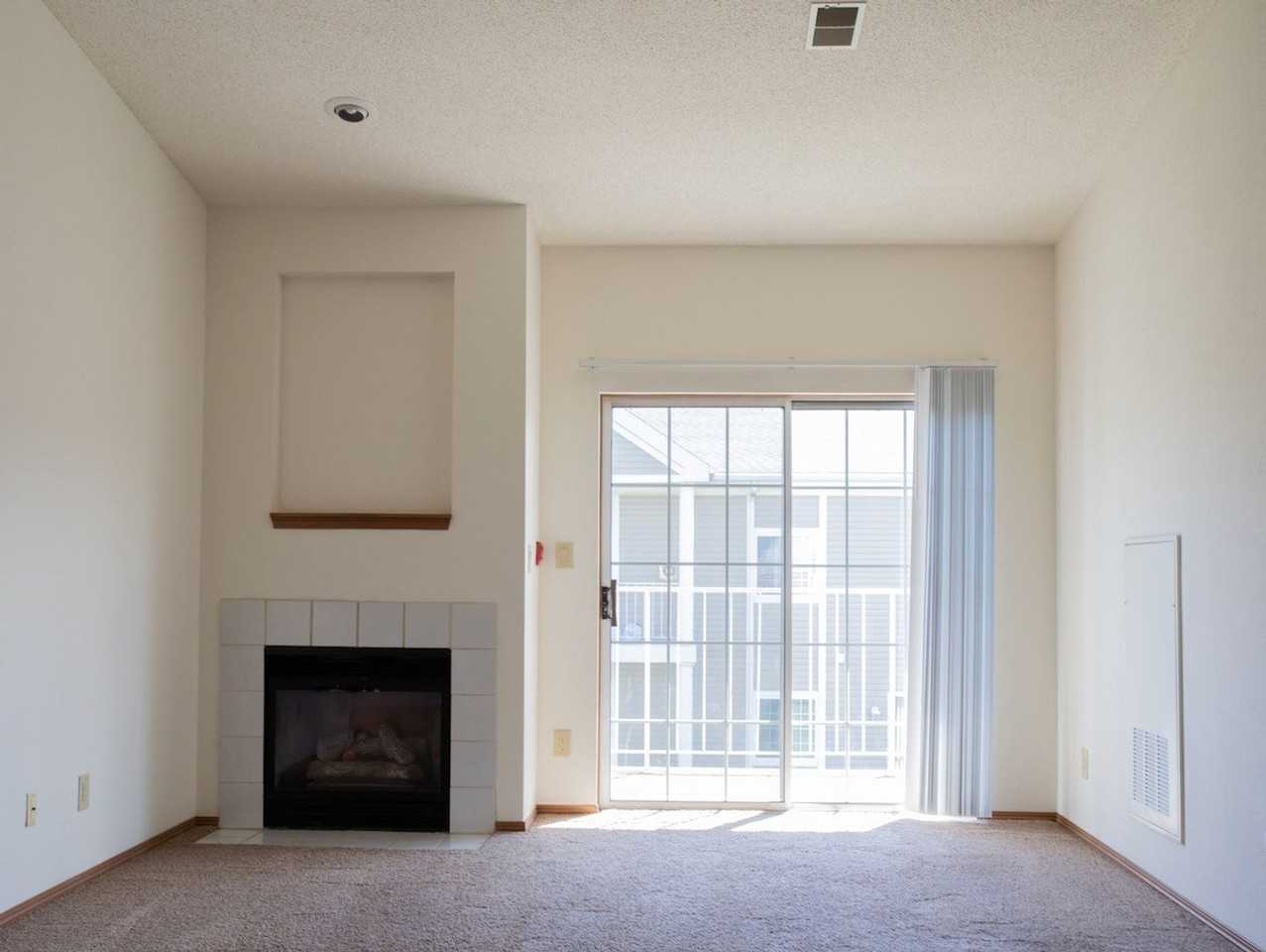 Wind Meadows - Photo 5 of 10