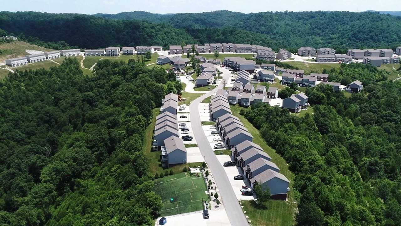 Eagle View Luxury Apartments - Photo 2 of 50