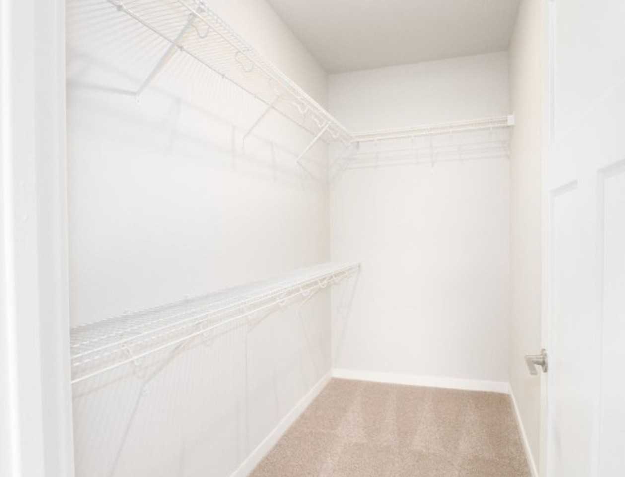 Trestle Crossing Condos - Photo 7 of 21