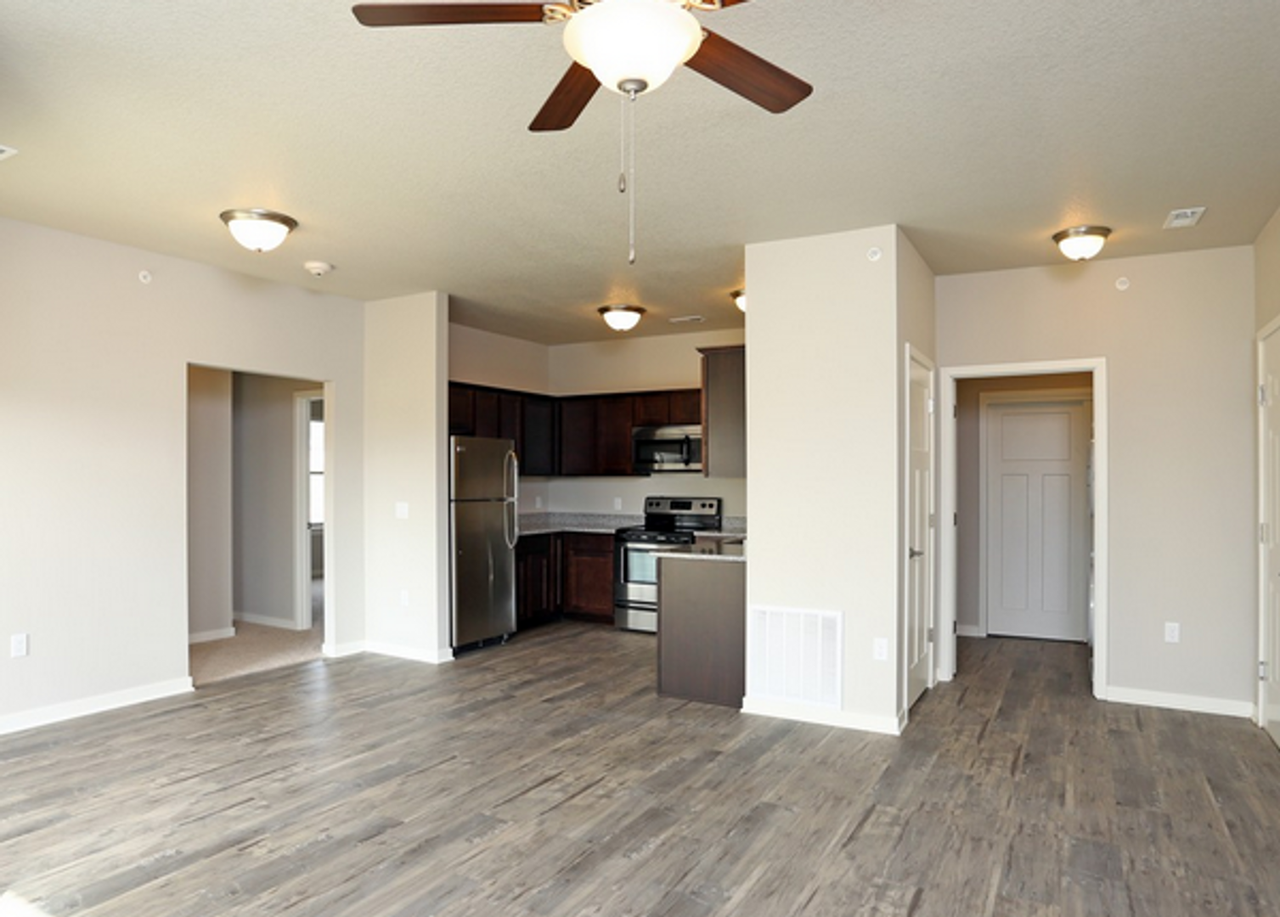 NE Windsor Drive - Photo 3 of 8