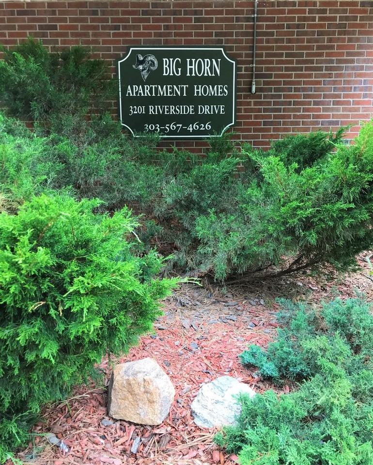 RWHORN - Photo 2 of 48