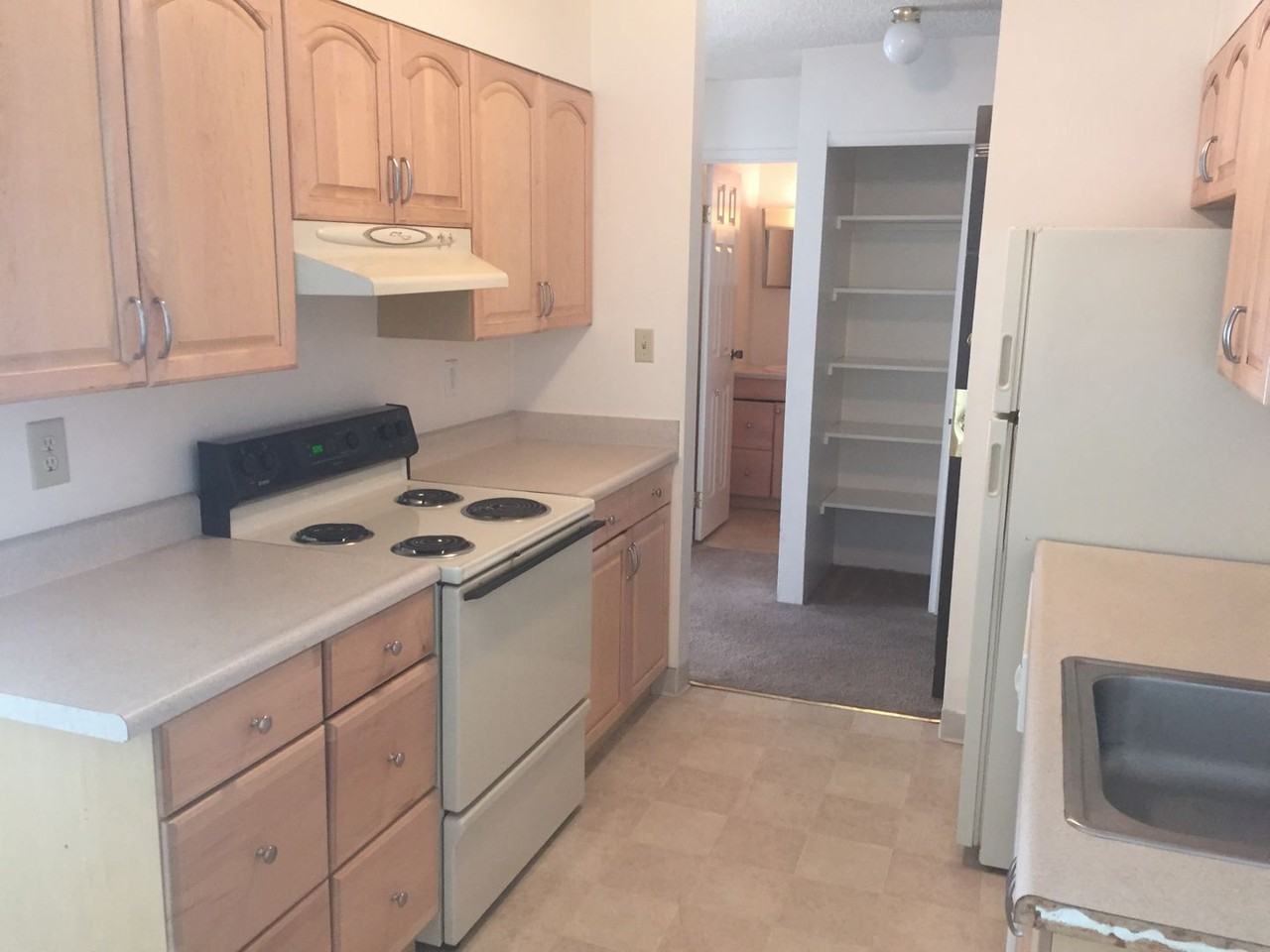 RWHORN - Photo 3 of 31