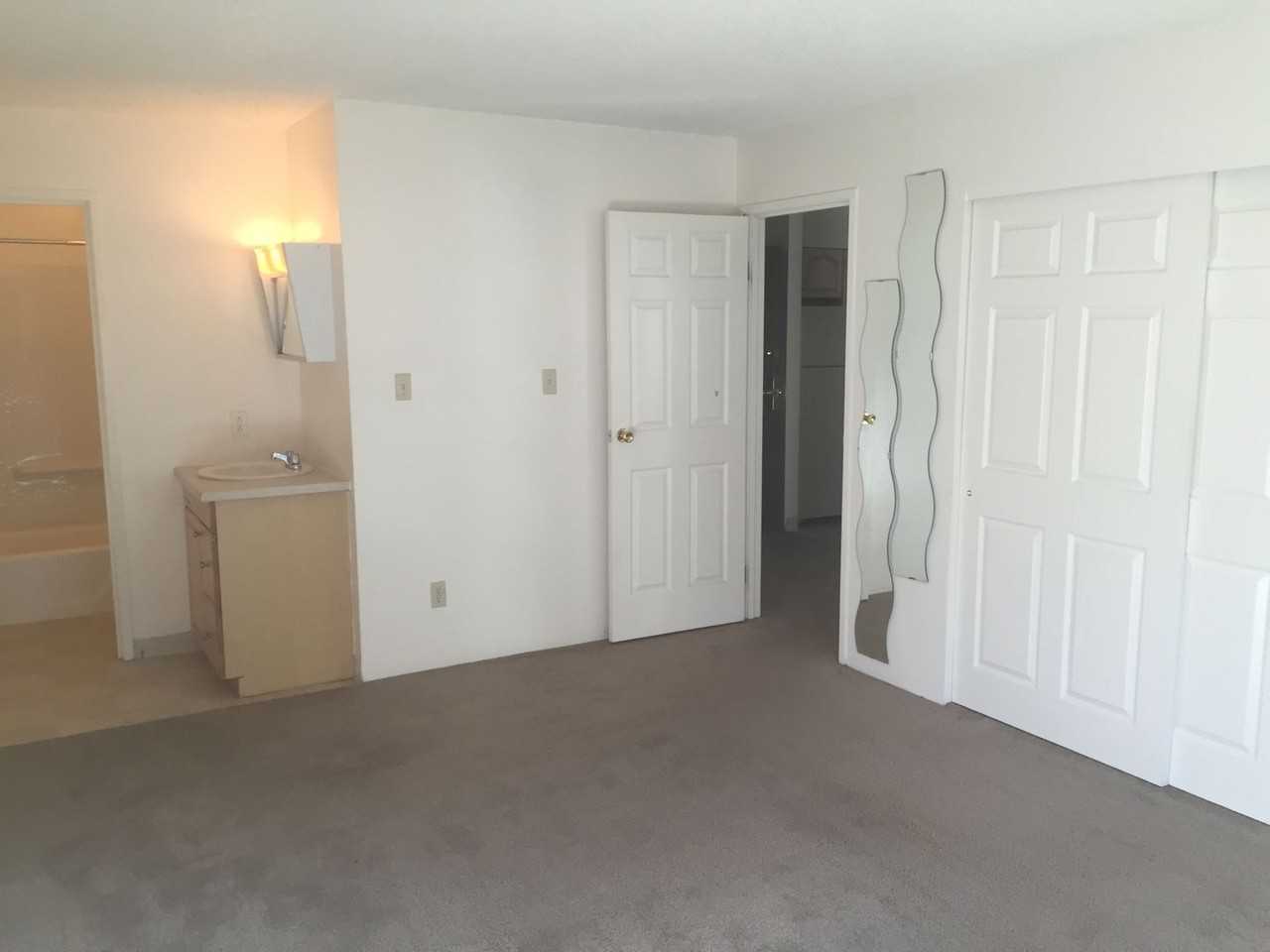 RWHORN - Photo 4 of 31