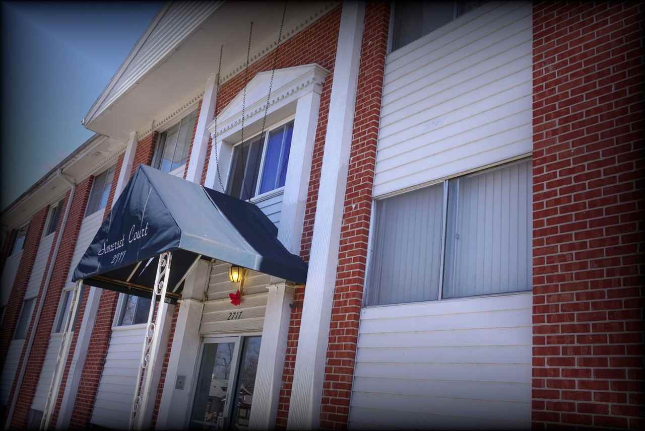 Somerset Court - Photo 3 of 50