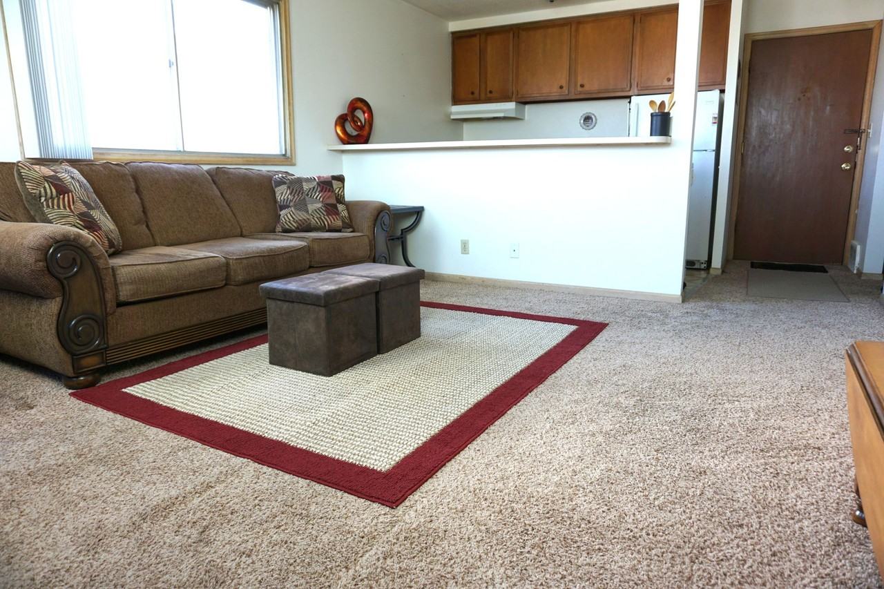 Somerset Court - Photo 4 of 50