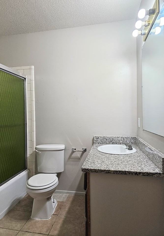 Pine Plaza - Photo 4 of 12