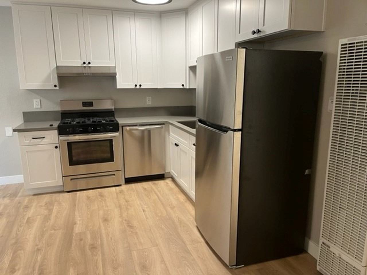 Grand at Pacific Beach - Photo 2 of 6