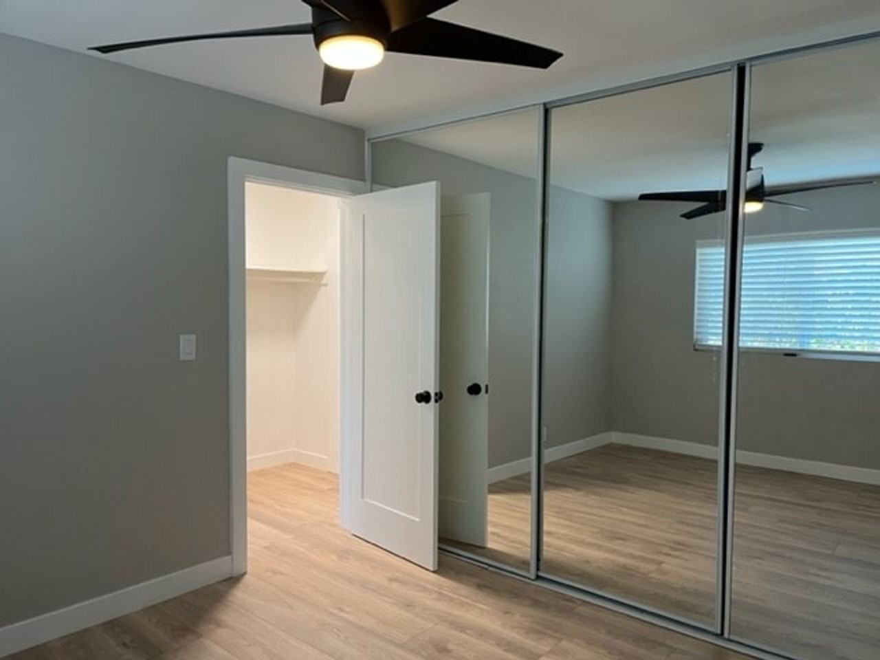 Grand at Pacific Beach - Photo 5 of 6