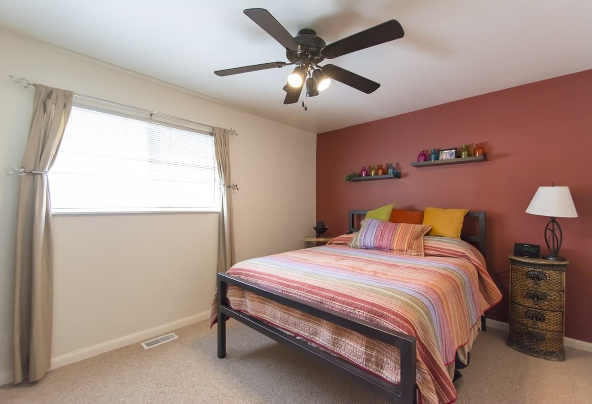 Barney's Place [CEDAR612] - Photo 2 of 14