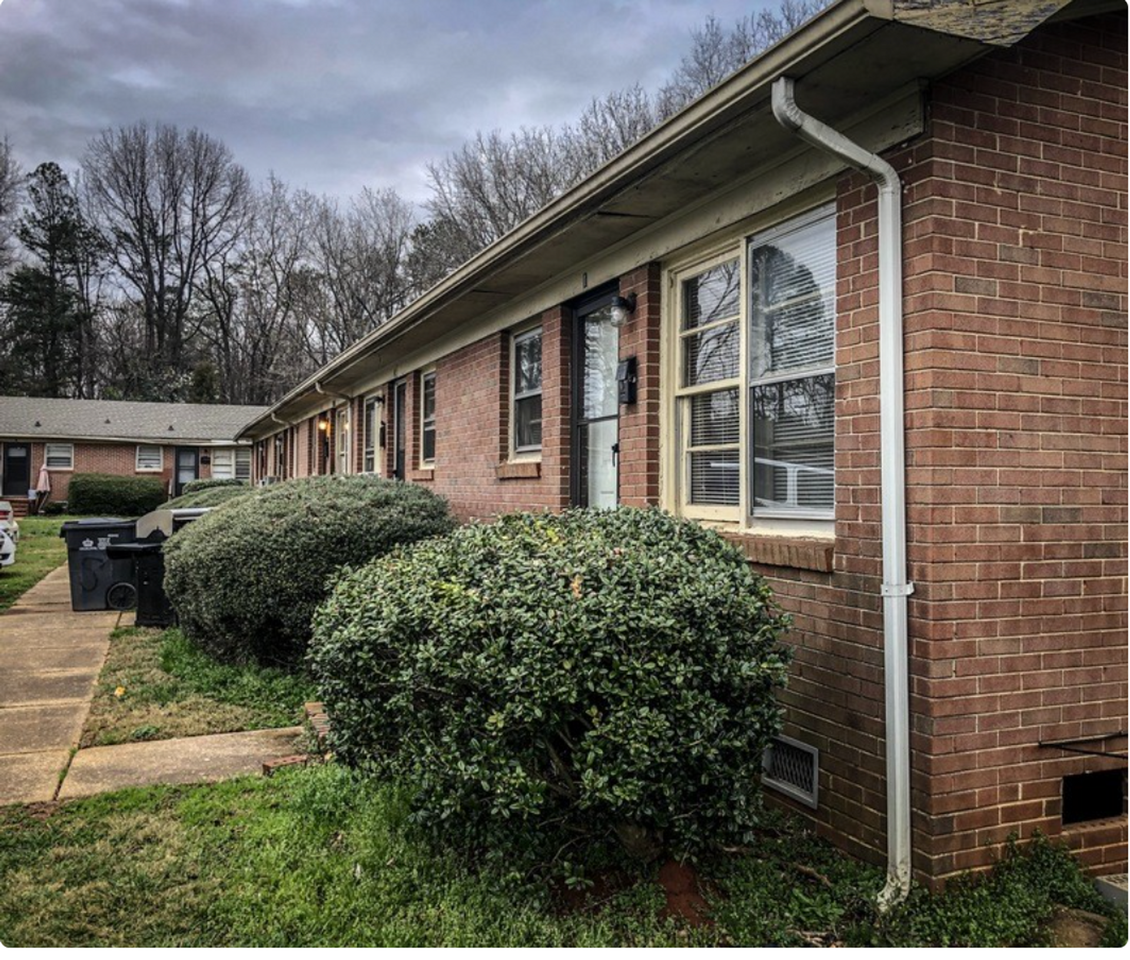 CLEARMONT AND GIRARD - Photo 2 of 20