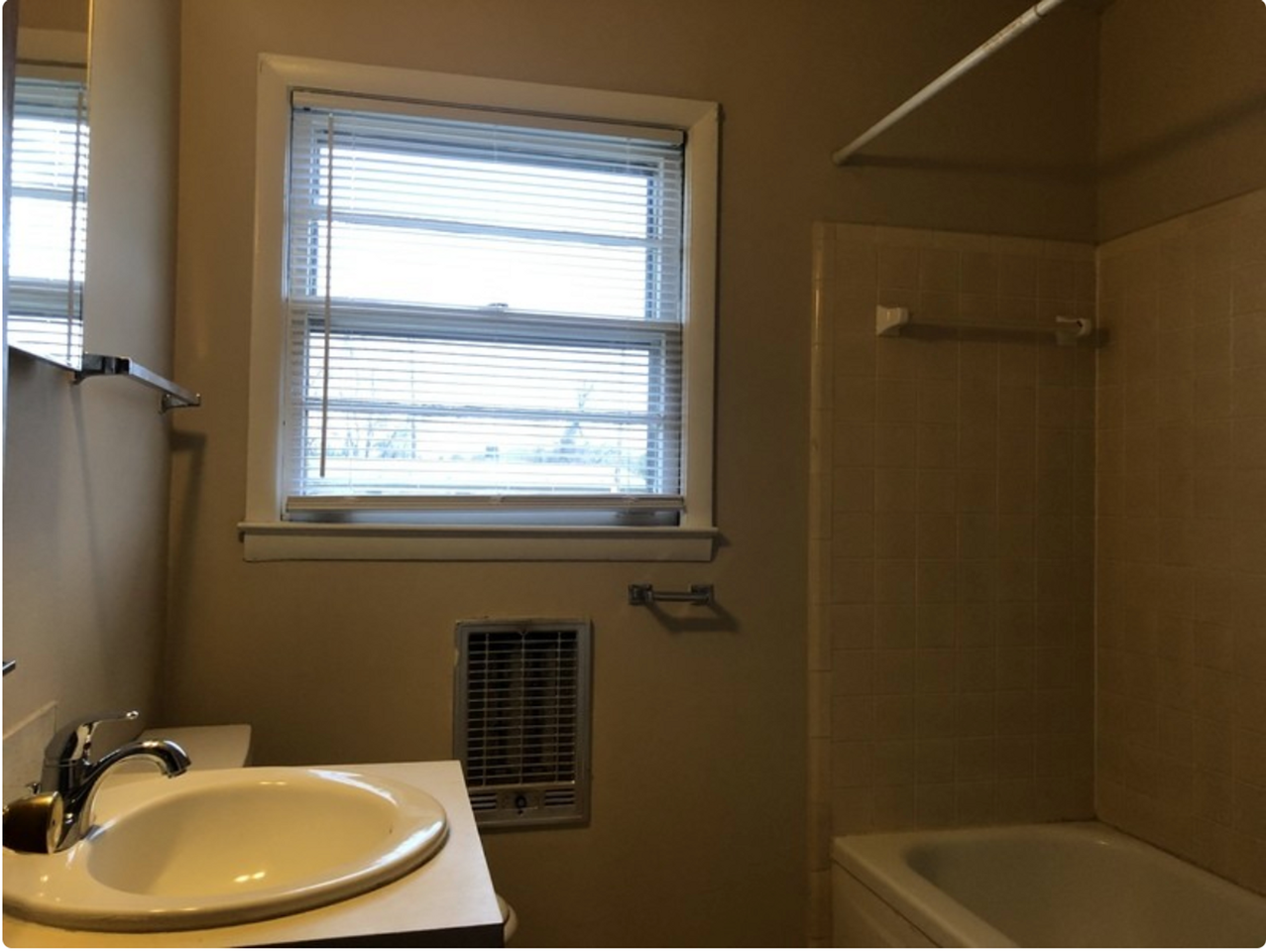 CLEARMONT AND GIRARD - Photo 4 of 20