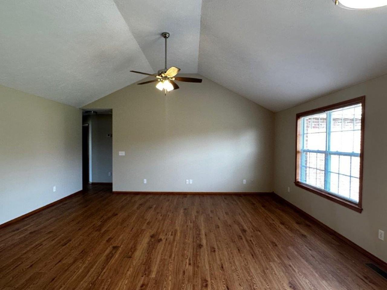 Strasbourg Estates - Photo 3 of 15