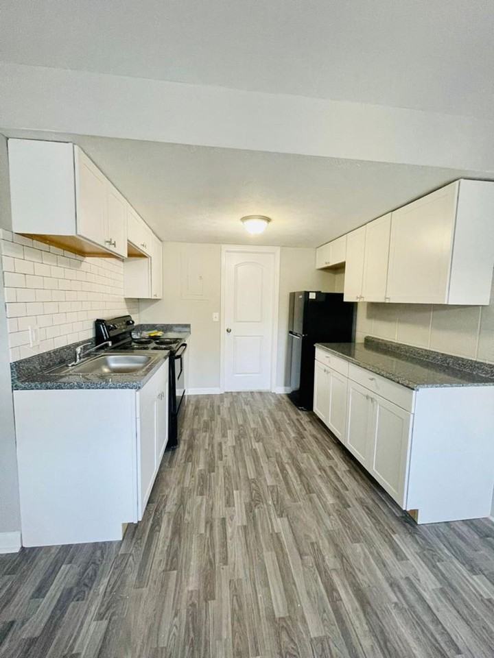 The Blend Apartments - Photo 5 of 9