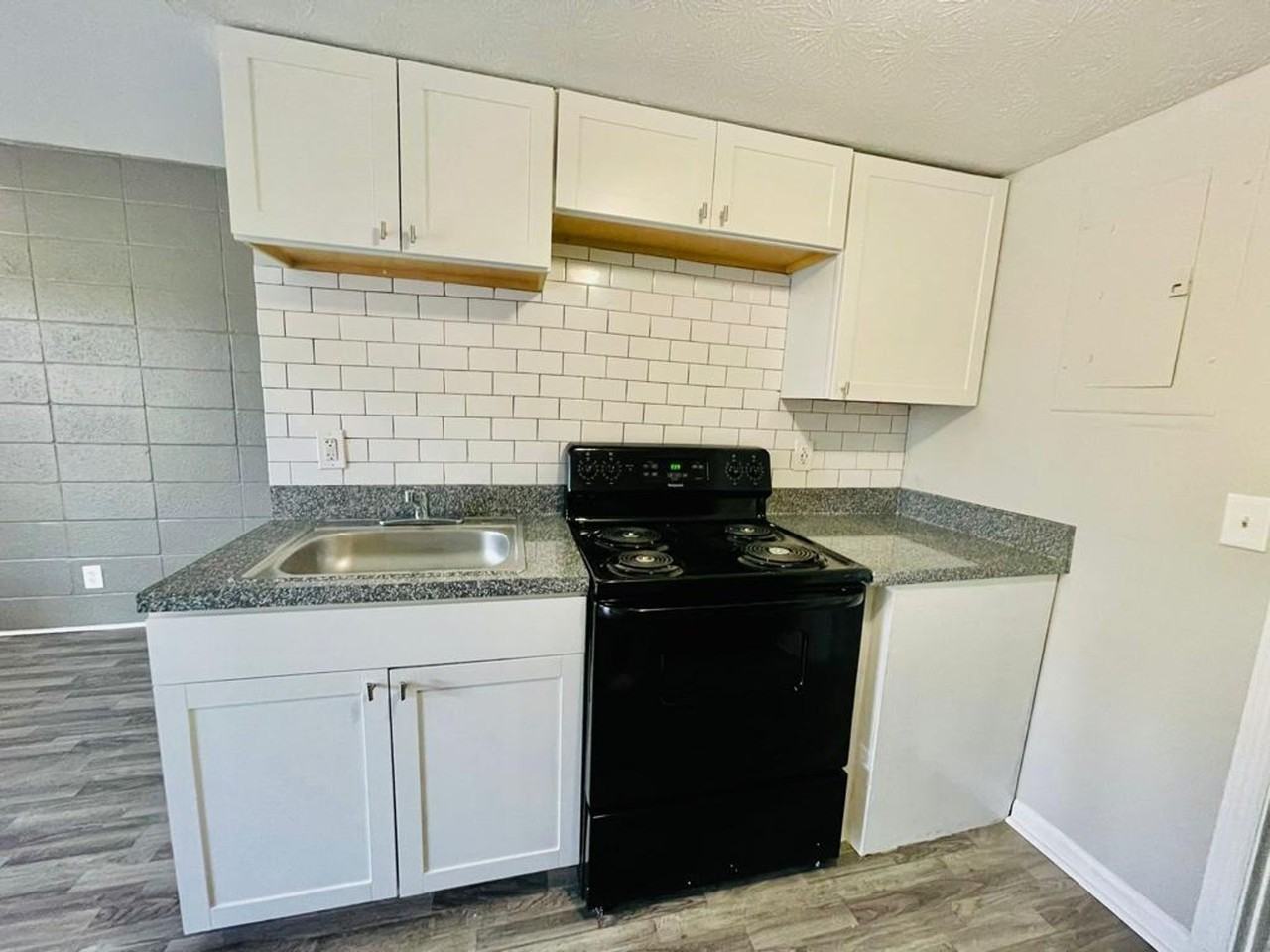 The Blend Apartments - Photo 7 of 9