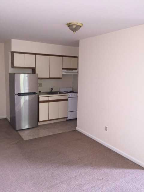 Washington Crossing Complex - Photo 2 of 13