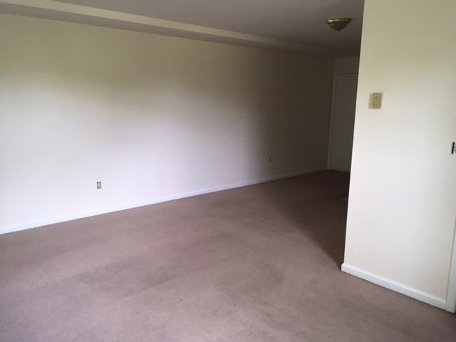 Washington Crossing Complex - Photo 5 of 13