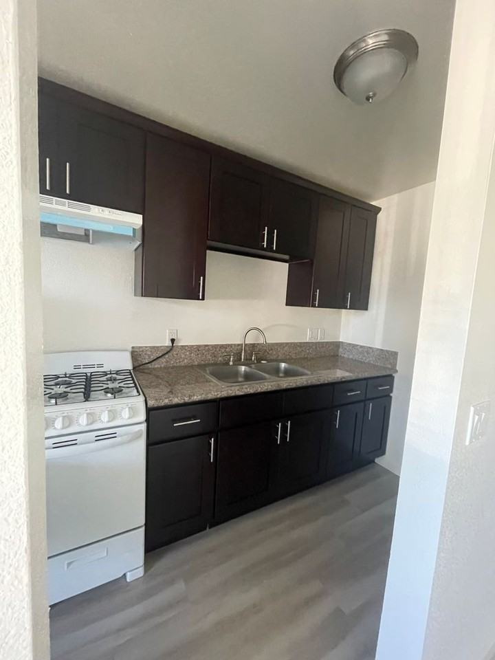 Summer Ridge 96, LP - Photo 2 of 11