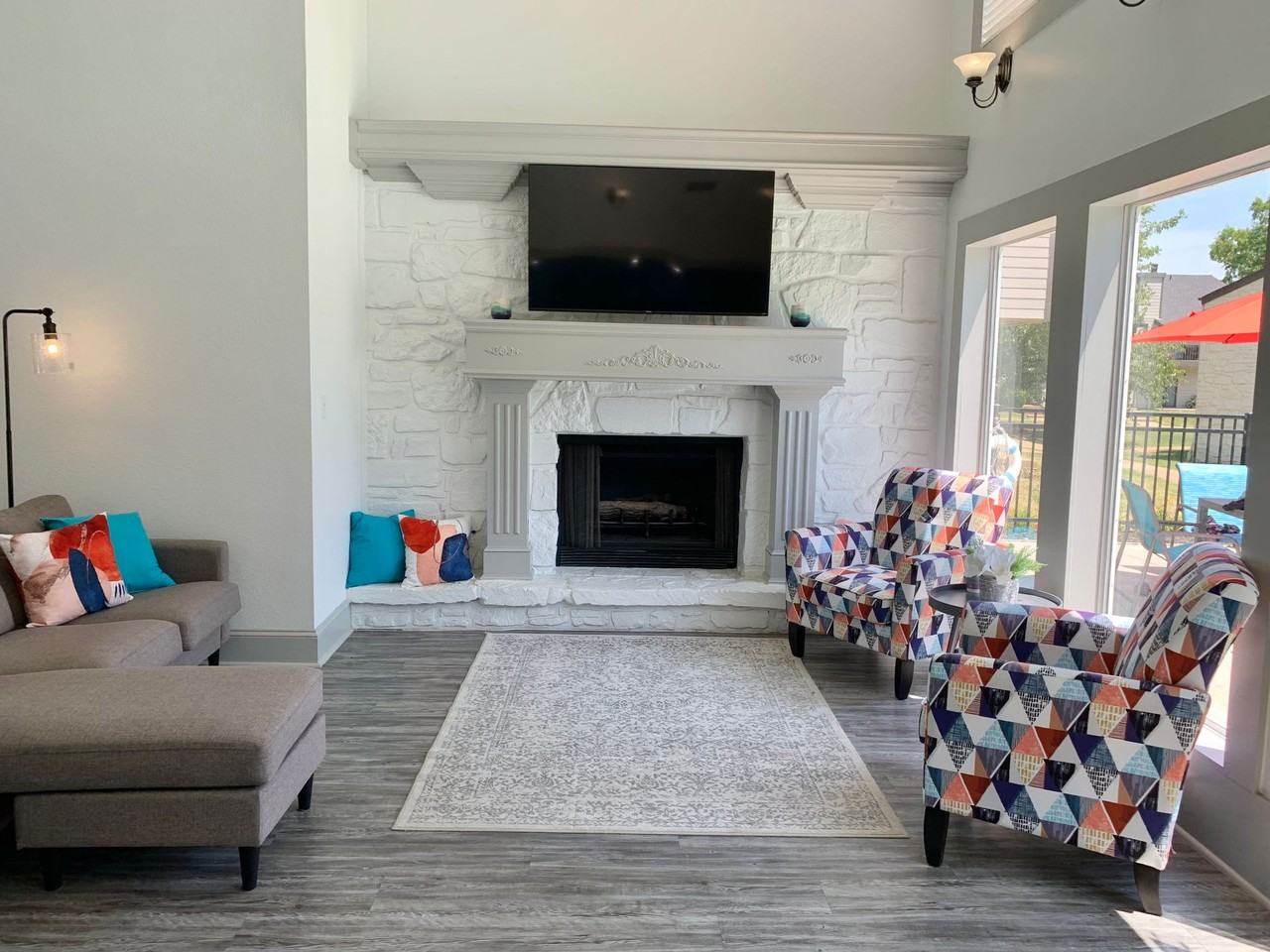 Quail Hollow Apartments - Photo 4 of 30