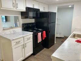 featured image of 2607 E Albany St