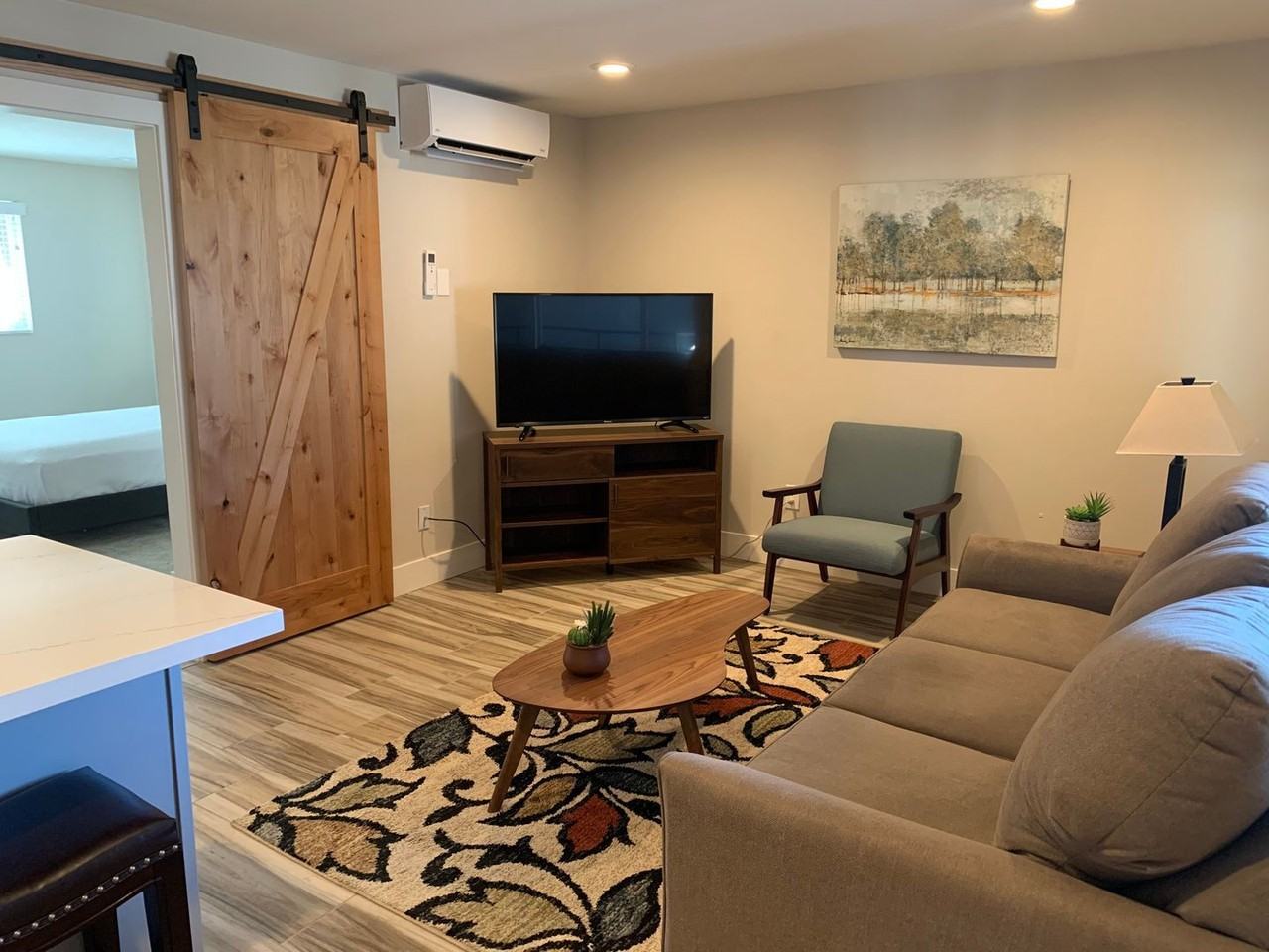 Urban West Apartments - Photo 4 of 13