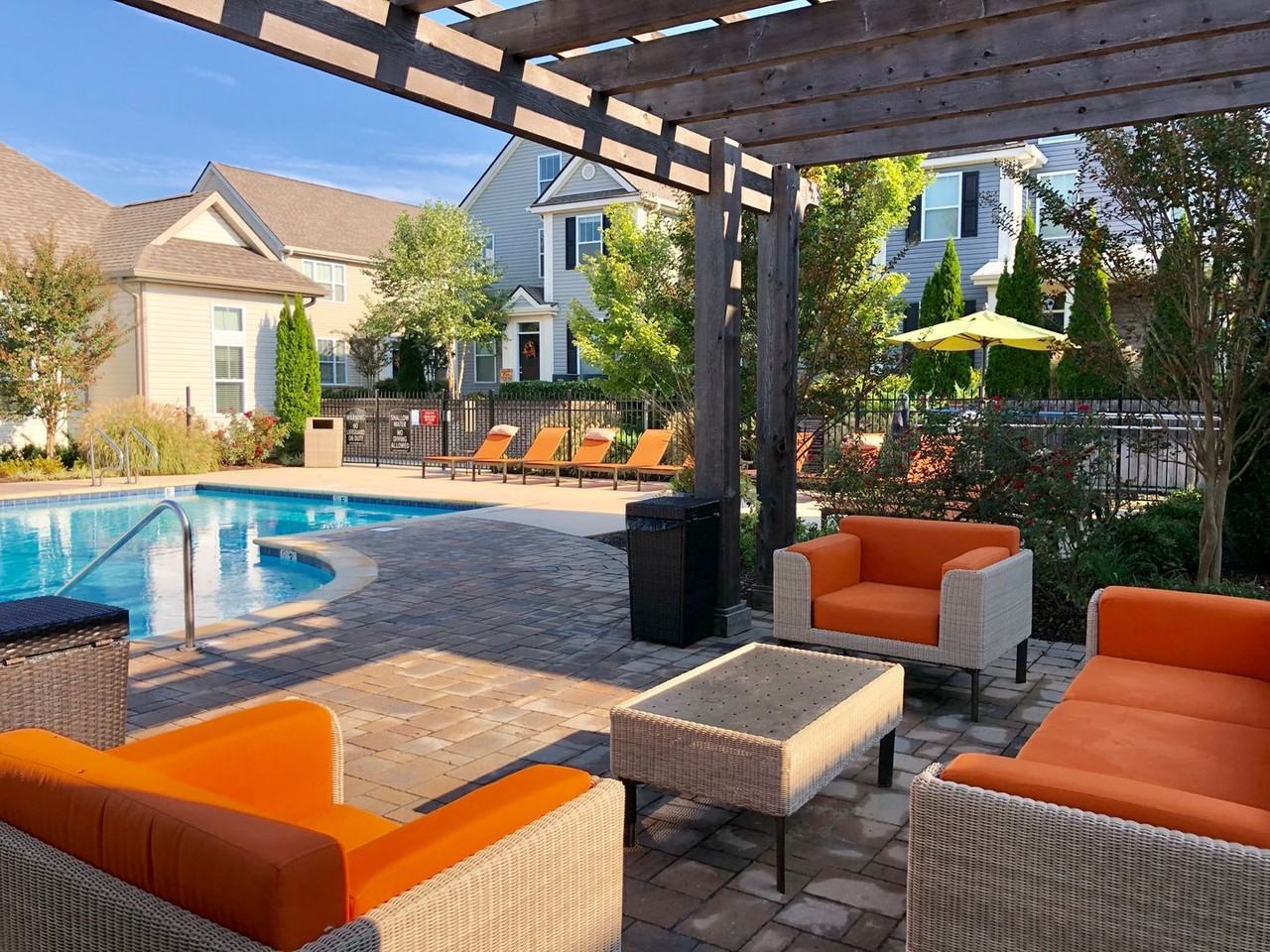 Cottages on Tazewell - Photo 6 of 21