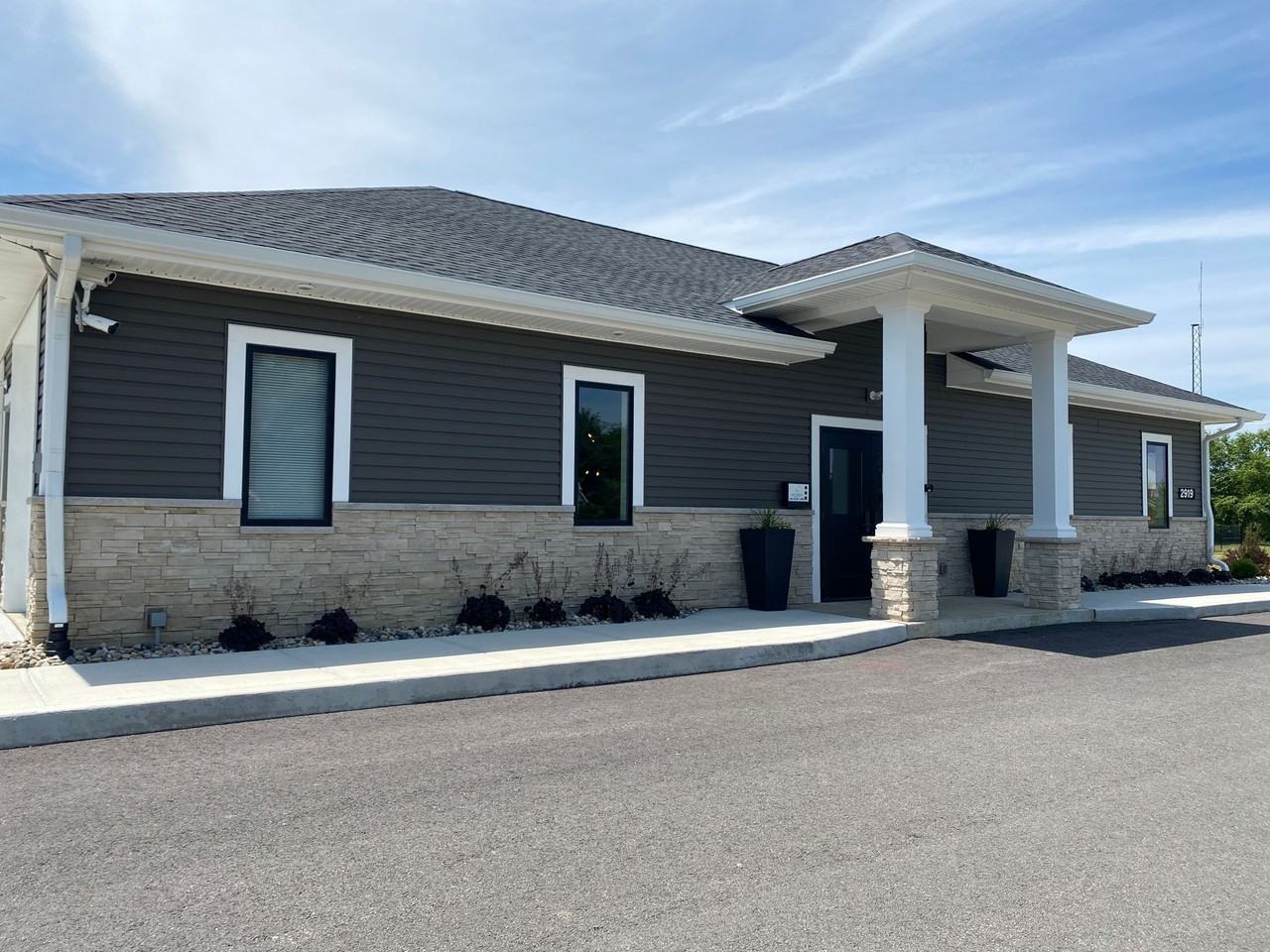 WestRidge Flats - Photo 2 of 49